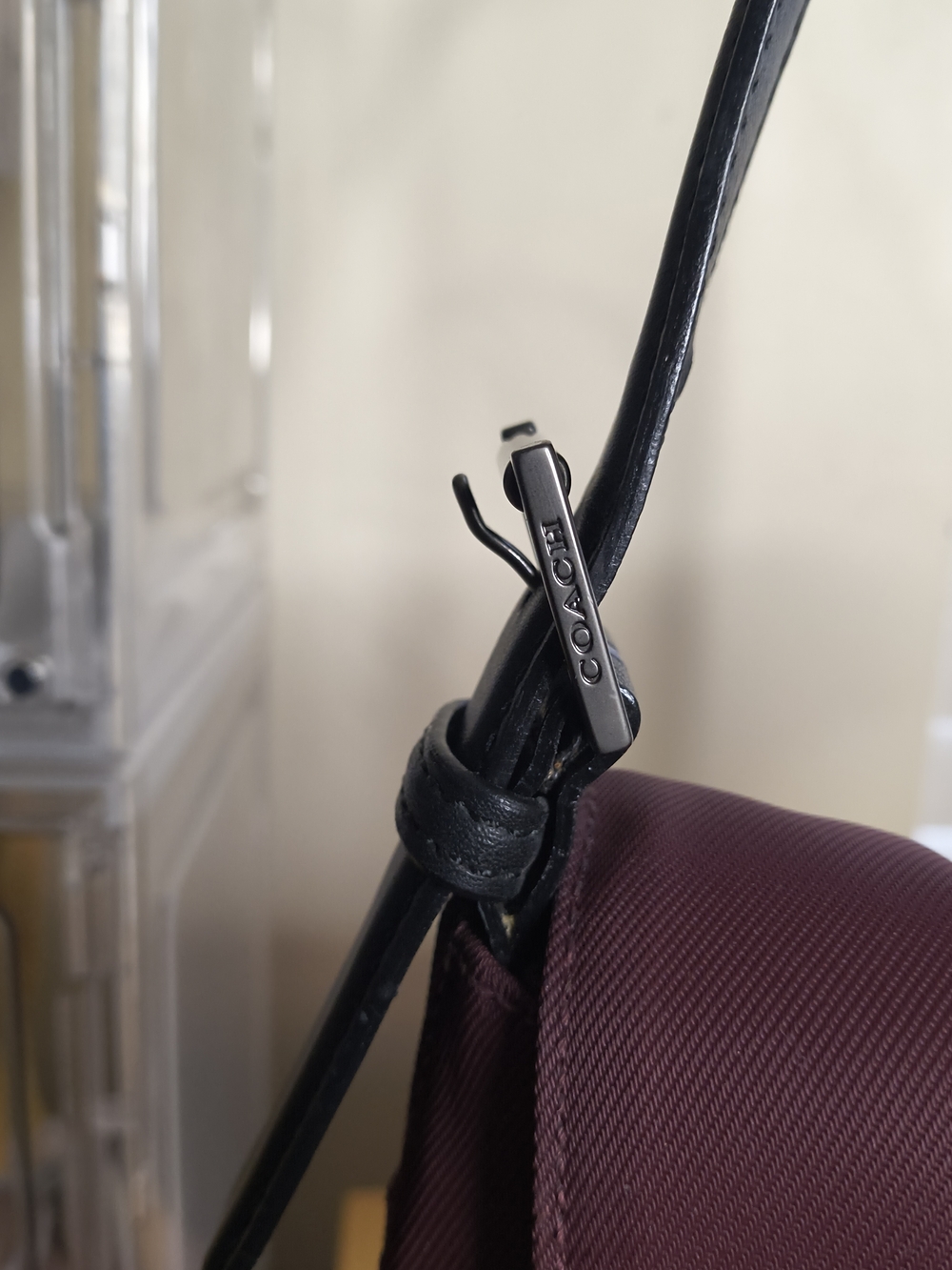 Authentic COACH Shoulder Bag - Maroon Nylon W/ Black Leather Trim - EUC - Picture 8 of 12